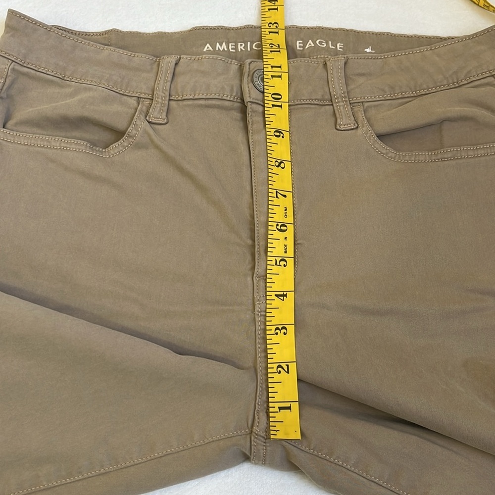 American Eagle Outfitters Women’s Khaki Hi-Rise Jeggings - Picture 5 of 8